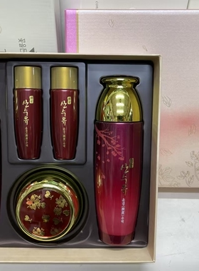 韩国原装山茱萸护肤套装水乳霜3件套补水保湿紧致抗皱