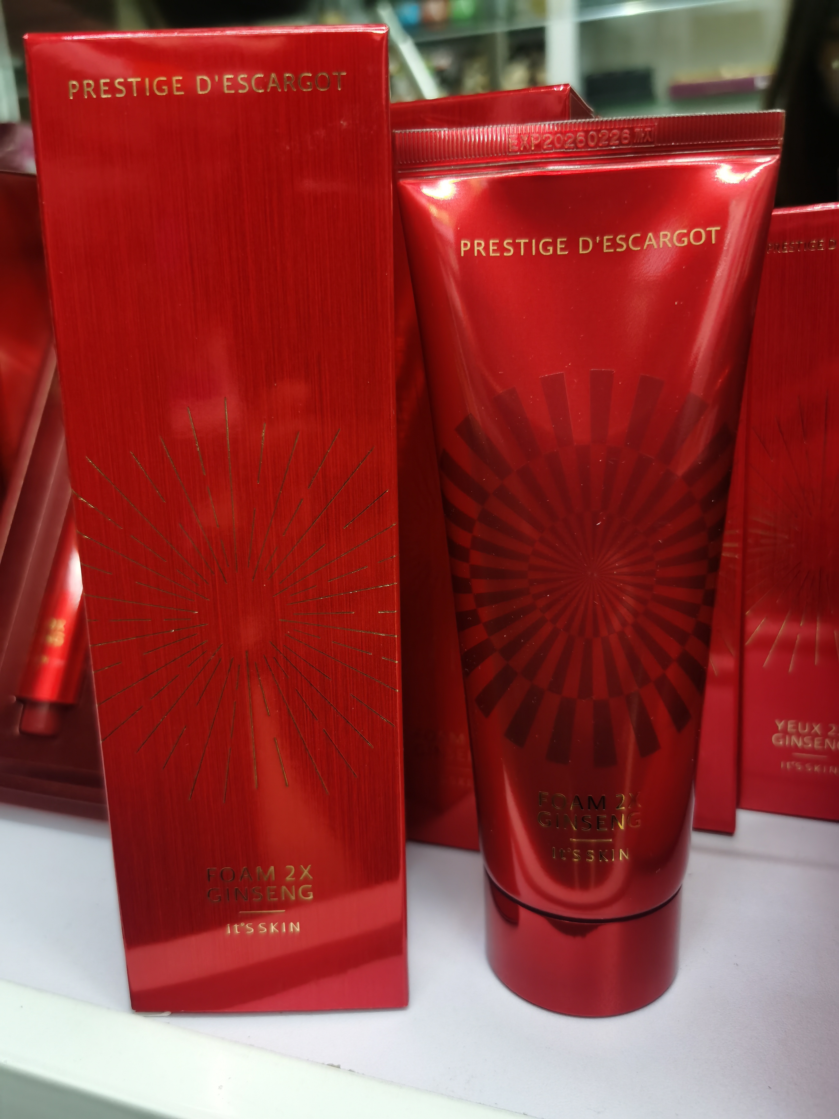 韩国 it's skin伊思红参蜗牛洗面奶 深层洁面毛孔150ml