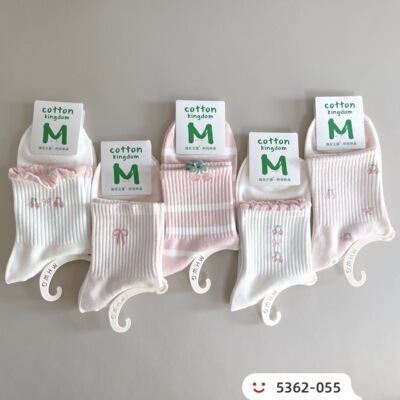 绵花王国2025秋冬新款成人女棉袜加厚纯棉运动休闲不起球中筒袜子