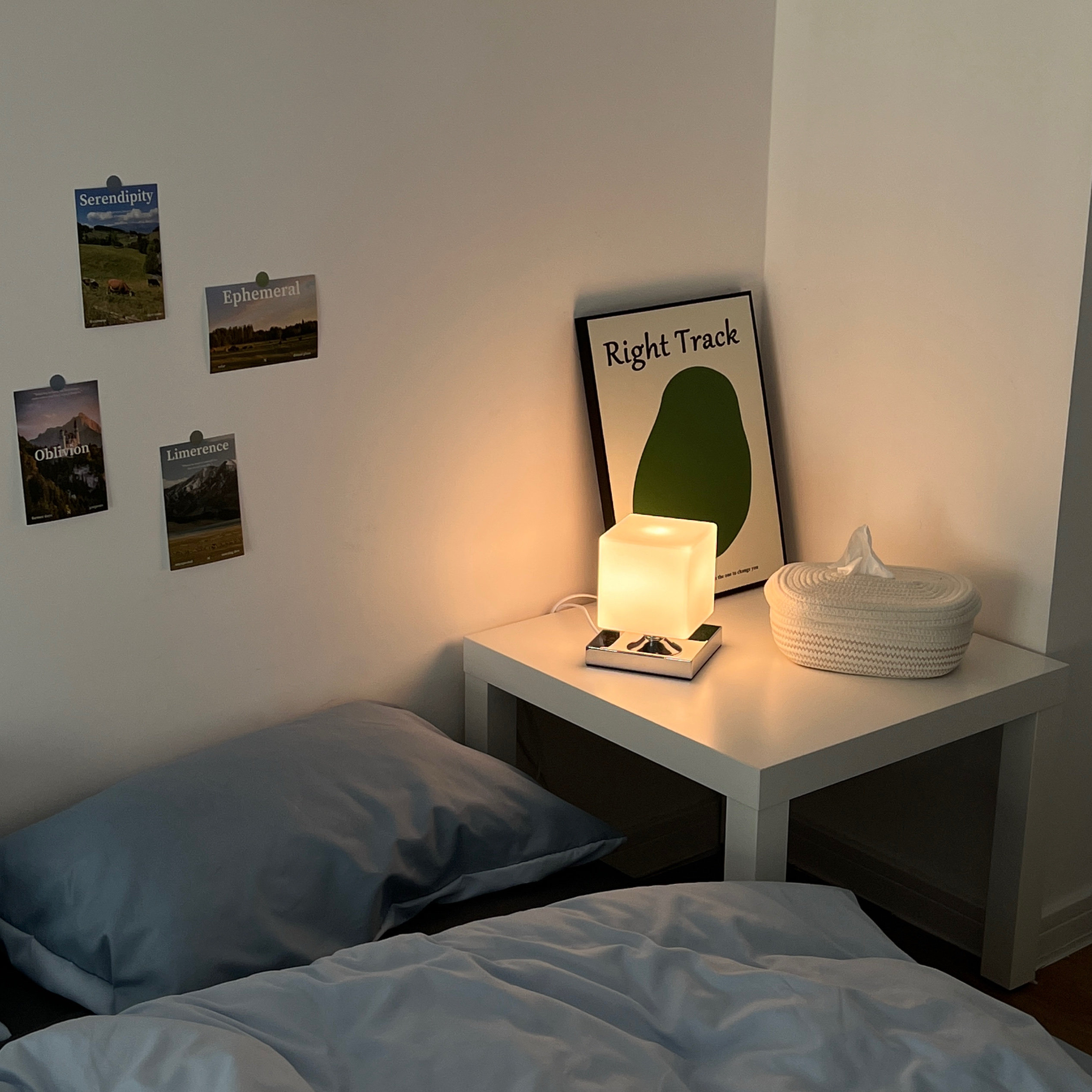 充电触摸感应卧室睡眠床头灯ins氛围灯LED台灯北欧简约喂奶小夜灯