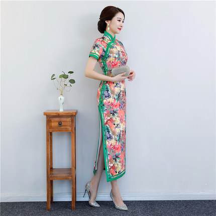 长款优雅旗袍年轻款少女2024新款女改良中国风复古走秀旗袍连衣裙