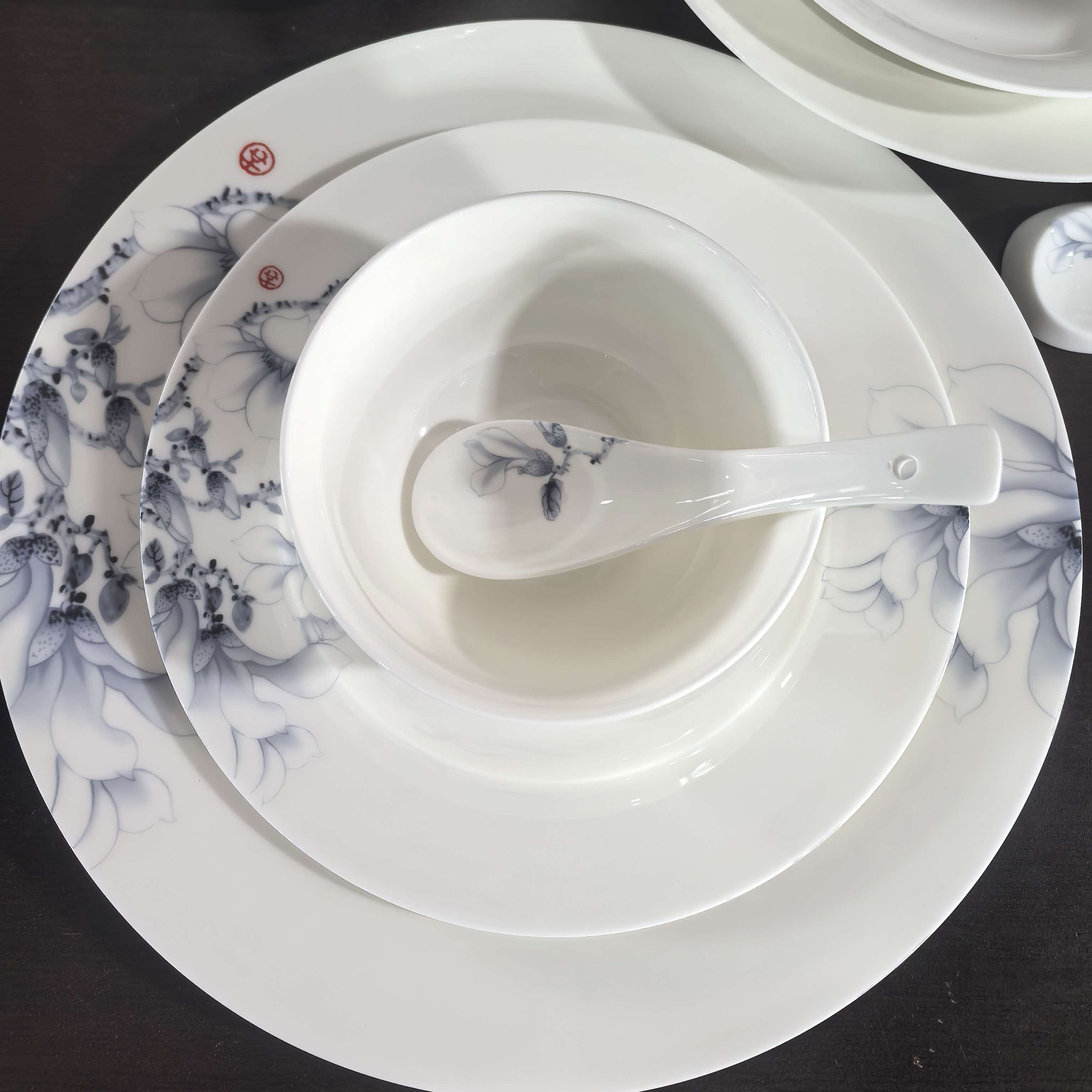 唐山45骨瓷餐具兰贵人系列套装家用碗盘子乔迁新婚乔迁新居礼品