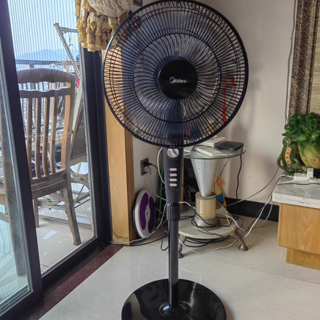 美的落地扇家用音静大风力