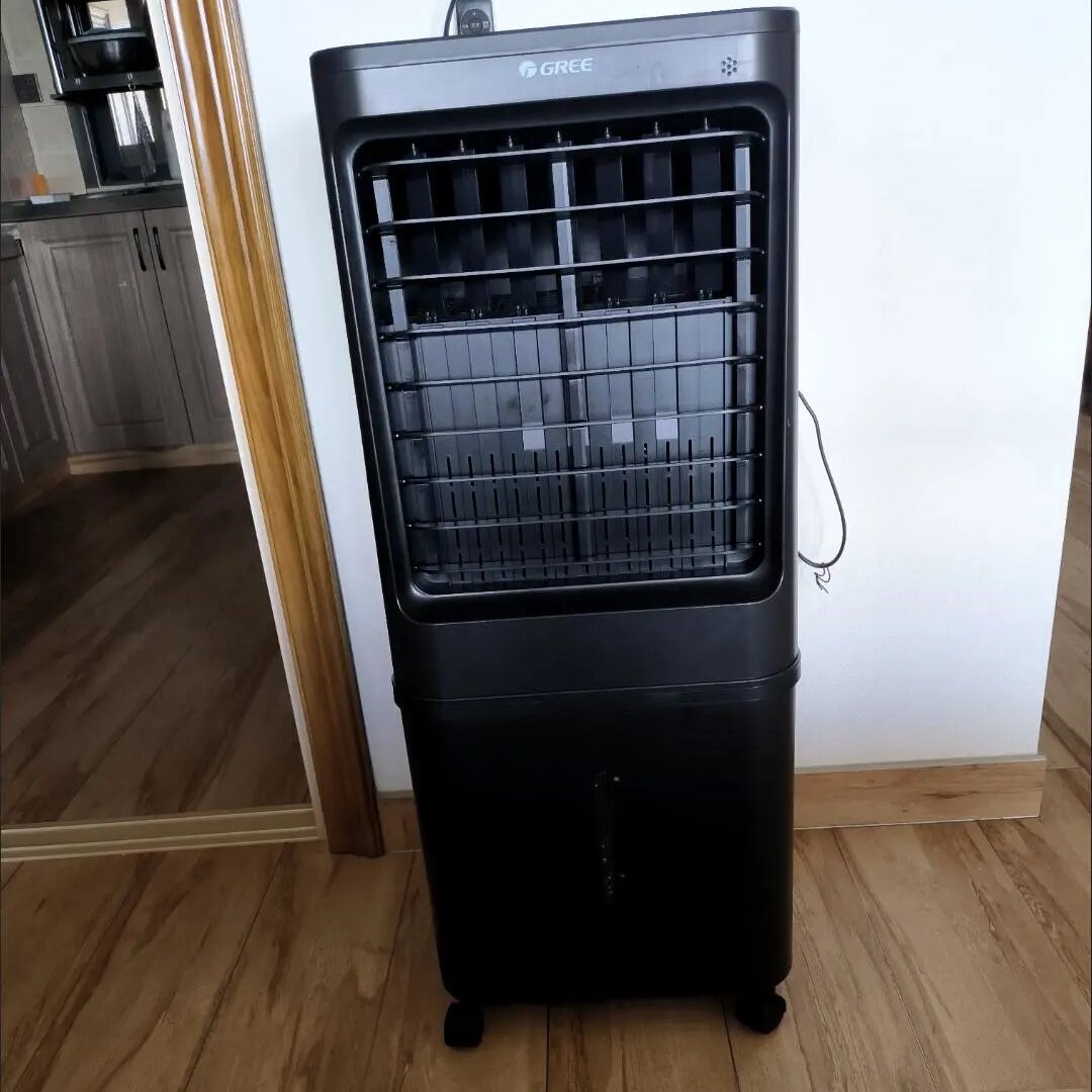 Gree/格力遥控柜式空调扇40升移动冷风机制冷办公室小空调省电