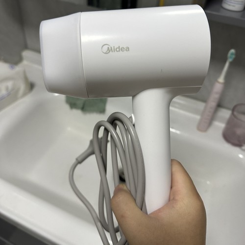 美的吹风机护发速干大功率宿舍用学生风筒机便携大风力大功率风筒