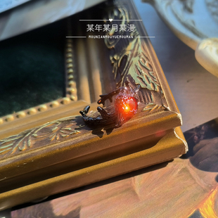 恋与深空周边秦彻印象衍生同人戒指梅菲斯特红宝石戒枪黑配饰品