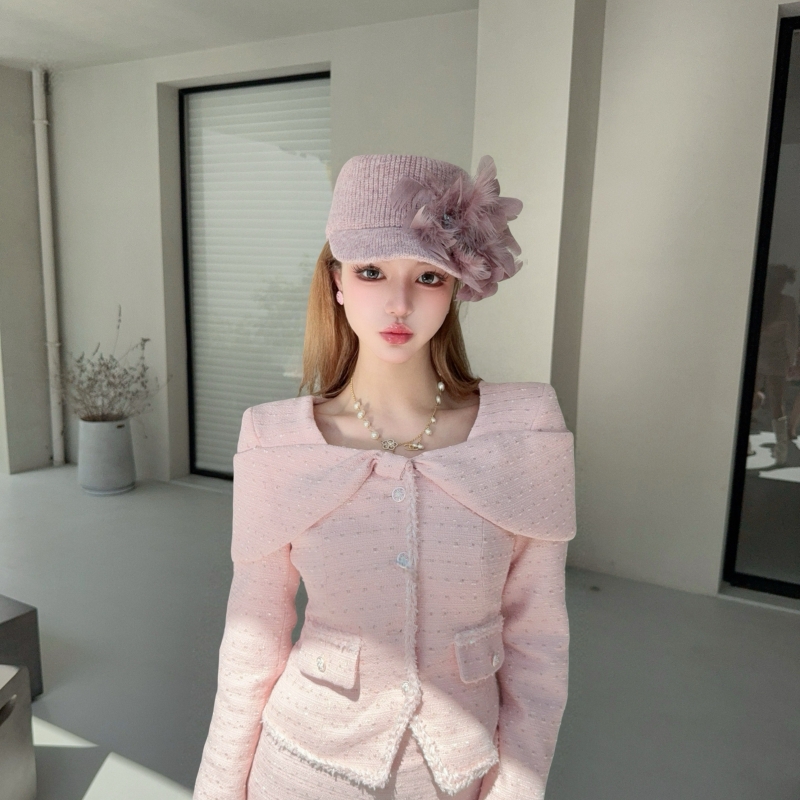 NIUYANG 原创小众手工雪花钉珠羽毛烟花平顶鸭舌帽优雅蓬松马术帽