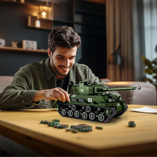 Reobrix臻砖M4A3E8谢尔曼坦克狂怒仿真积木军事模型益智拼装 77030