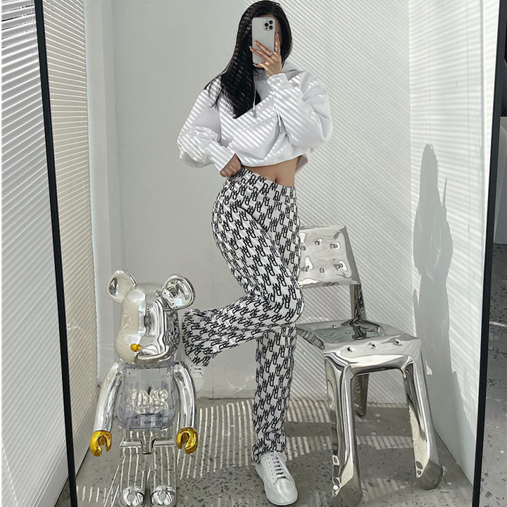 秋冬季 We11WD女款高端羊毛羊绒字母满印提花针织休闲裤长裤,女装/女士精品,休闲裤,淘宝优惠券,粉丝福利购,淘宝优惠卷