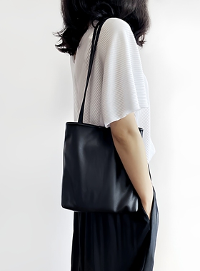 原创文艺简约头层牛皮小托特包日系无印纯色软糯真皮女单肩包