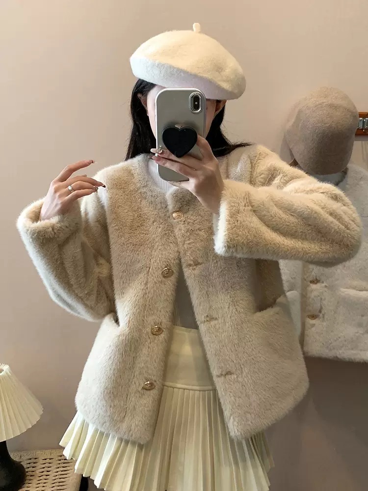 2025新小香风高级感皮毛一体毛毛仿水貂绒外套女粉色上衣秋冬新款