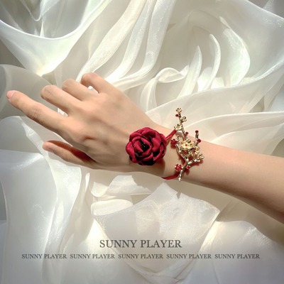 姐妹团中式大红色简约唯美手花