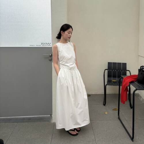 THX夏新款老钱风纯色全棉休闲收腰绑带无袖圆领背心长款连衣裙