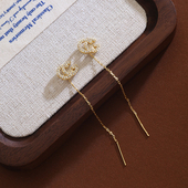 精致闪钻字母流苏耳线2026新款 爆款 气质耳环轻奢高级感小香风耳饰