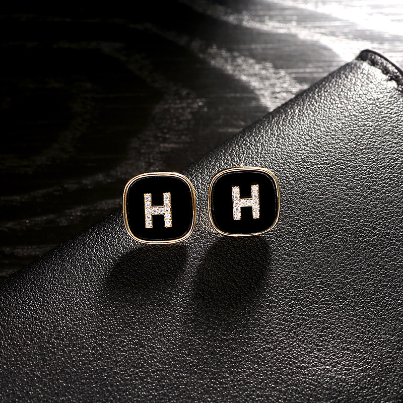 小香风h耳钉小巧精致日常百搭