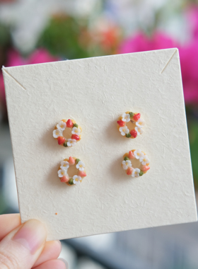 Quinta手作 草莓丁香花甜甜圈925银耳钉女夏日甜美甜甜圈食物耳夹