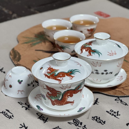 香港颜奇香茶庄薄胎透光潮州釉上彩纯手绘功夫茶盖碗蛋壳杯套装