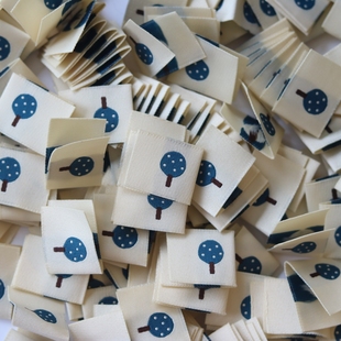 森林小松鼠小树发圈对折大肠圈布标辅料手帐标签织唛标定制现货