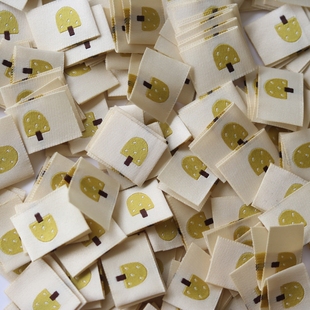 森林小松鼠小树发圈对折大肠圈布标辅料手帐标签织唛标定制现货