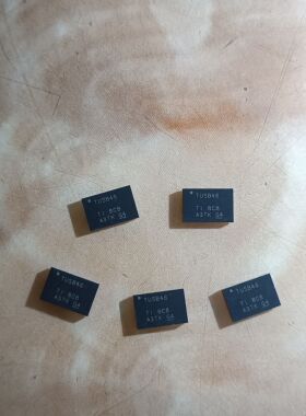 TUSB1046A-DCIRNQR 丝印TUSB46 封装QFN-40 USB接口芯片 全新原装