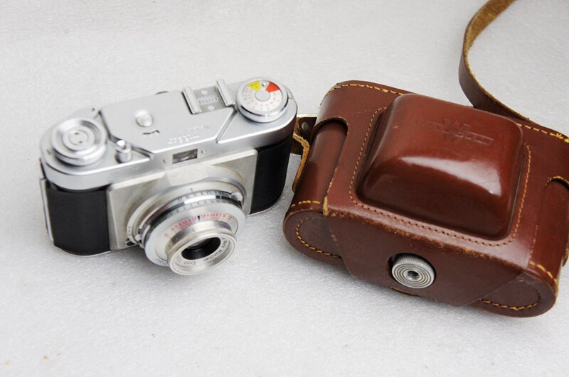 好成色Edixa Wirgin Wiesbaden I-L 西德全金屬機械膠片相機enna在類目 數碼相機/單反相機/攝像機, 膠捲相機, 旁軸相機中 - 來自Buy2taobao.com提供專業的淘寶代購服務