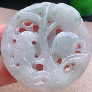 水头十足 镂空精雕老坑种A货翡翠 硕果累累挂件带证书