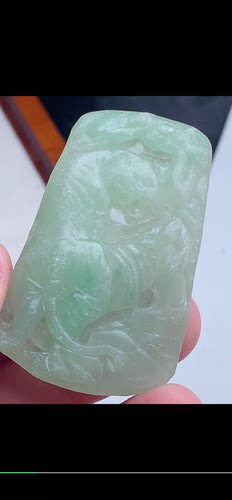 54.3-33.9-5.3mm,水润  磨砂虎牌吊坠，天然翡翠A货aaa68.2十三