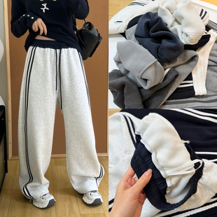 撞色侧边双杠加厚两穿阔腿弯刀裤 潮牌加绒运动卫裤 个性 美式 女冬季