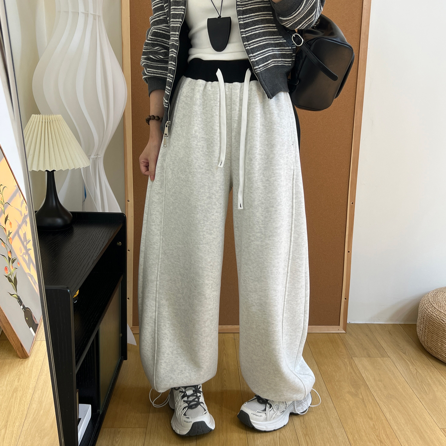 慵懒风休闲加绒加厚两穿卫裤女冬季高腰抽绳撞色垂坠感拖地弯刀裤