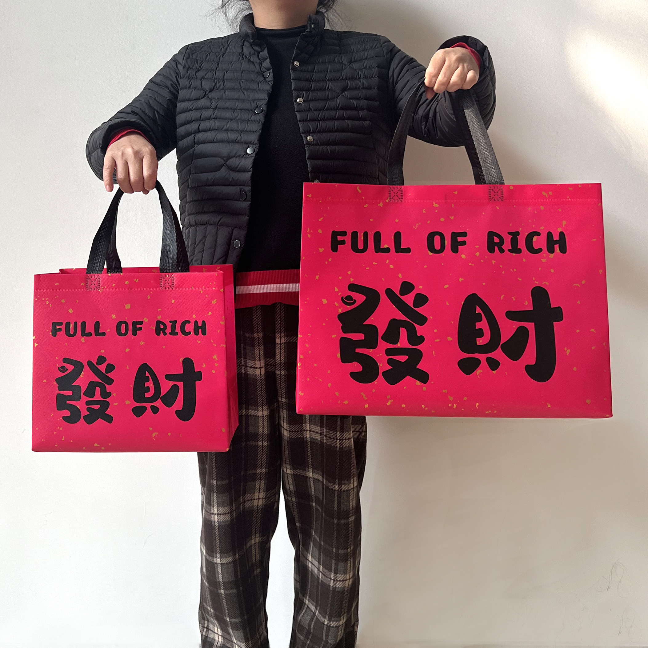 发财覆膜无纺布女装手提袋服装店购物袋包装袋红色