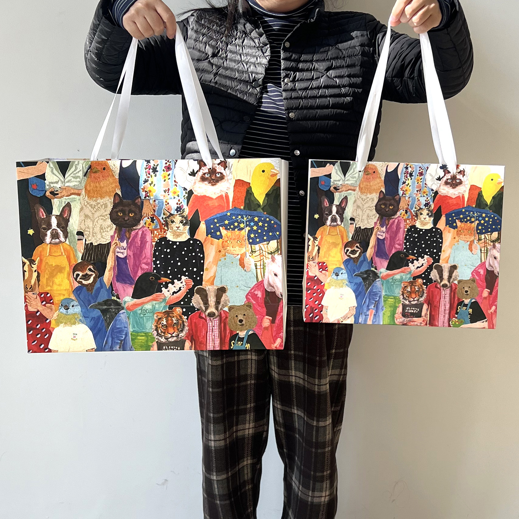 【fashion猫-白卡纸袋】可提可肩挎白卡硬纸袋礼品袋服装袋可定制