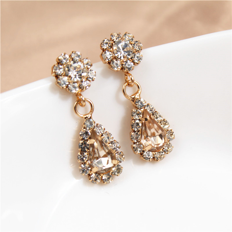 日韩版闪亮水钻水滴耳钉新款大气日常款百搭气质优雅时尚女耳饰品