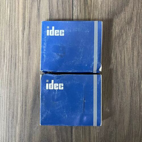 议价和泉/idec，开关断路器，型号:NRAS1100，220V