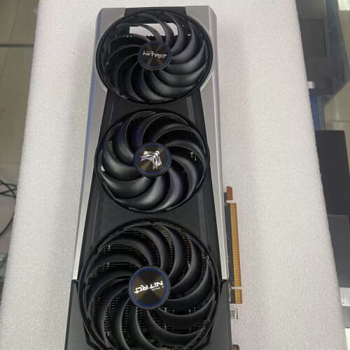 蓝宝石 RX6700XT 12G DDR6 超白金 成色新