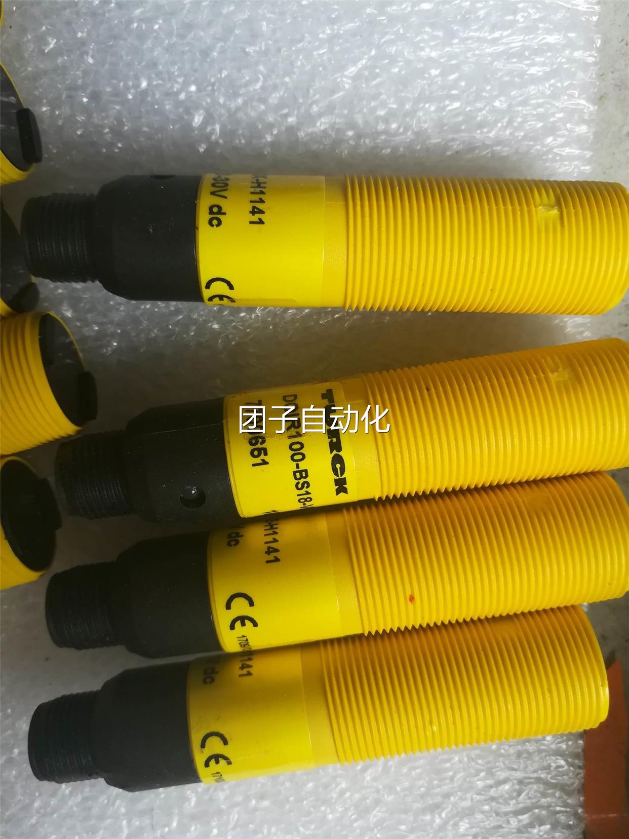 A高性能图尔克光电开关传感器EOIR20M-BS18-6X-H1141未用过询价