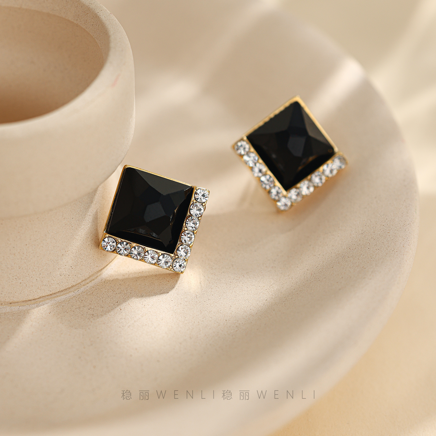 简约高级感正方形耳钉女防过敏