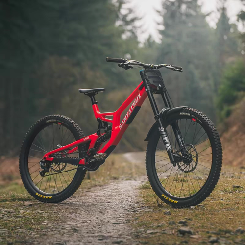 美国Santa Cruz V10 8代 DH碳纤维速降软尾山地车架 Downhill整车