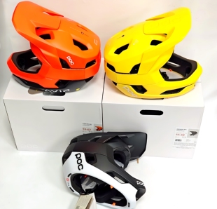 POC 山地车全盔 poc全盔 舒适透气骑行头盔 超轻头盔