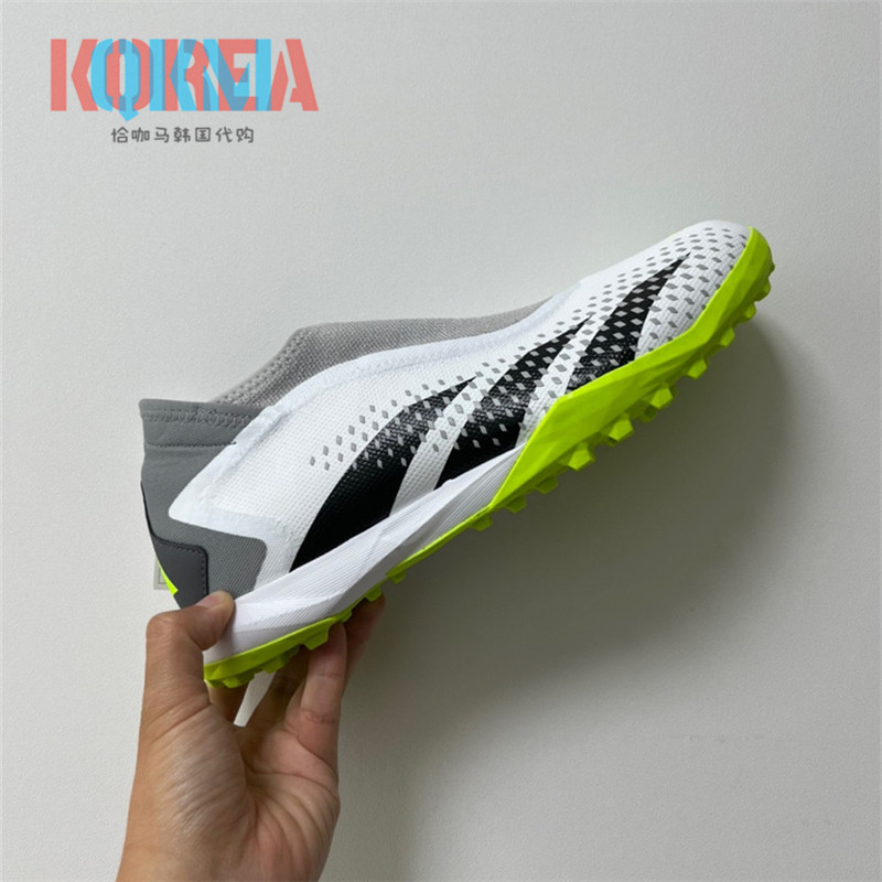 AdidasPredatorAccuracy足球鞋