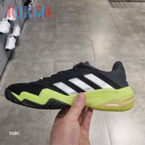 阿迪达斯Barricade13运动网球鞋