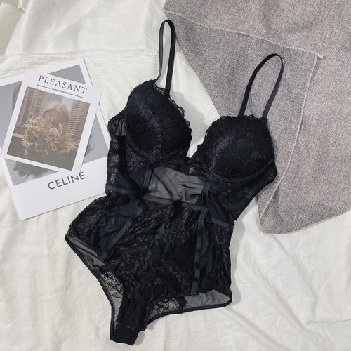 一体式性感蕾丝连体内衣超薄文胸