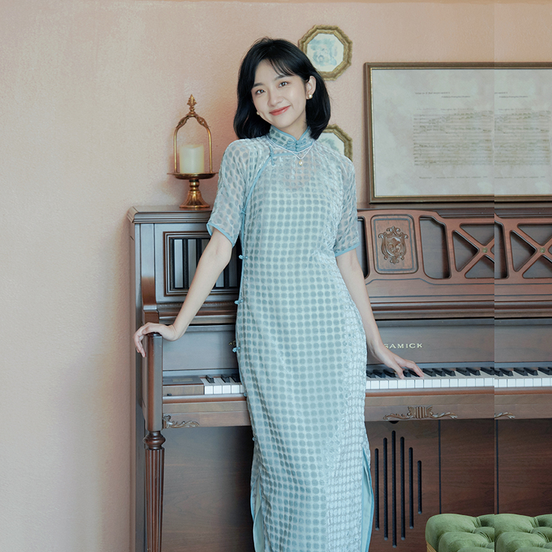 茉茉复古日常提花丝绒旗袍2件套