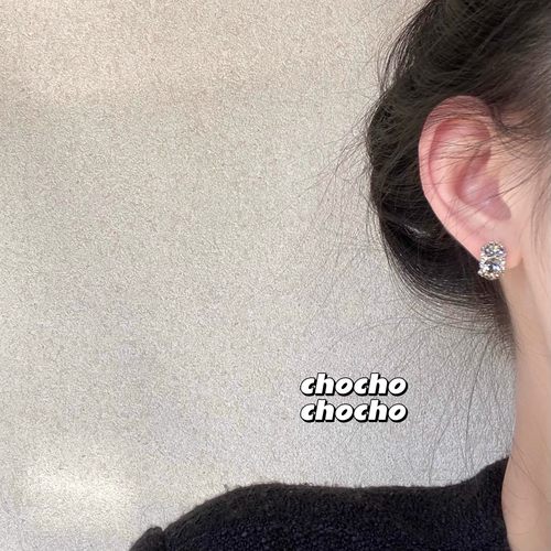 奥特莱斯品牌折扣店撤柜清仓捡漏暗夜柏林灰耳钉outlets女配饰潮1