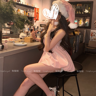 甜美圣诞节粉色短款连衣裙战袍
