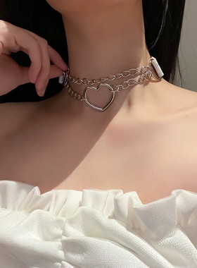 带牵引绳爱心链条项圈女