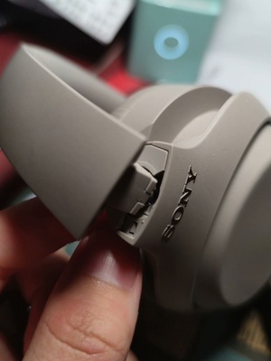 适用索尼WH-1000XM4耳机转轴开裂脱落维修xm4金属转轴扣侧梁断裂