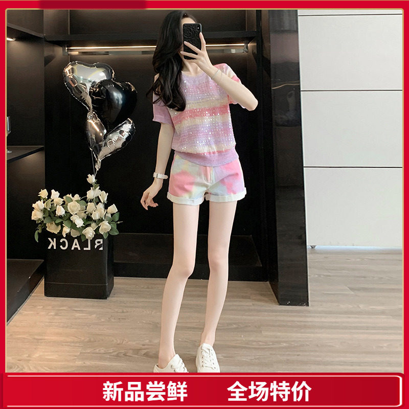 多巴胺彩虹亮片针织上衣女装夏季渐变色圆领短袖百搭显瘦牛仔短裤