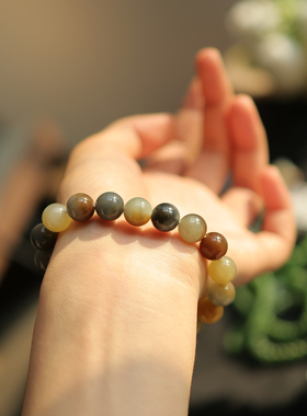 天然和田玉 10mm楼兰手串货号7932