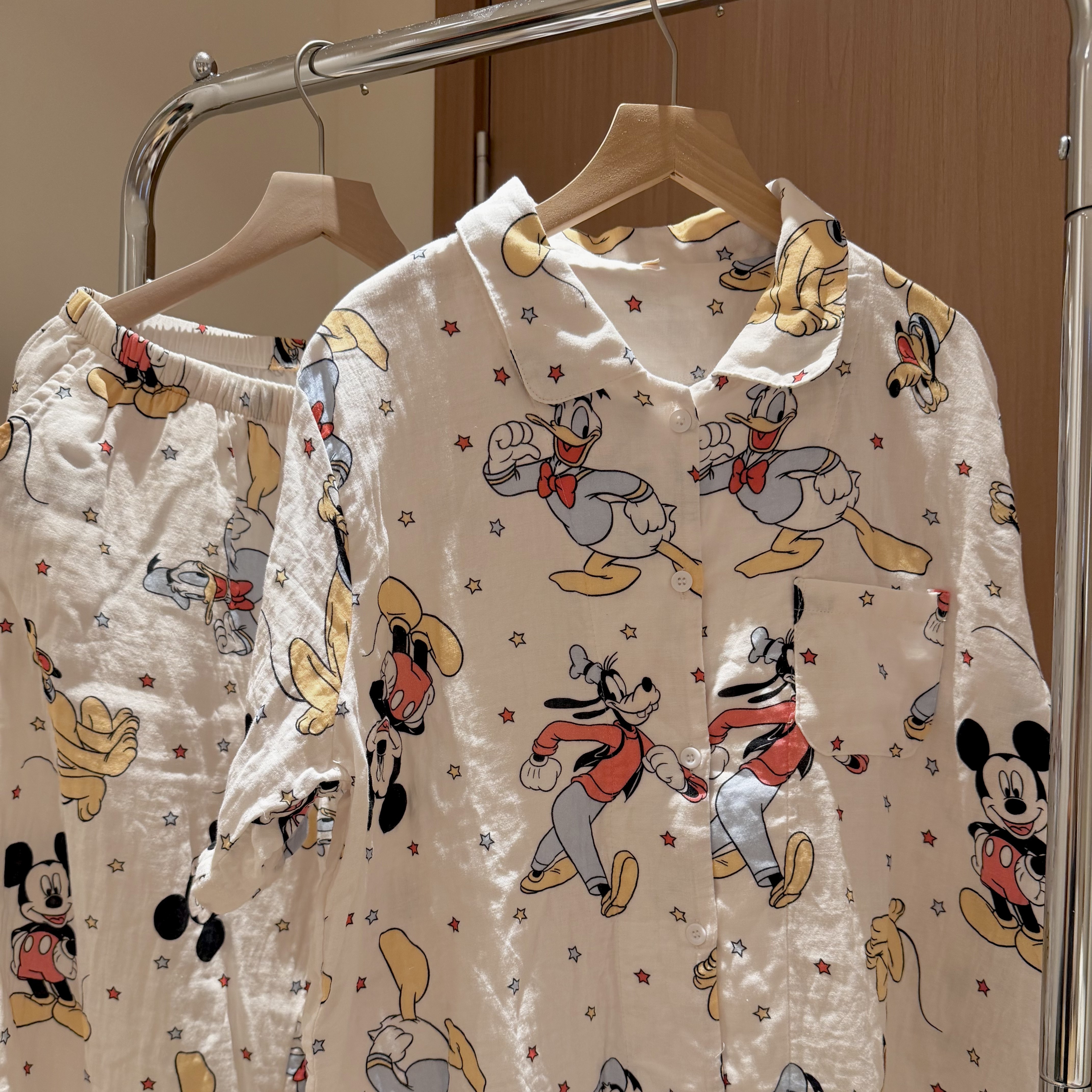 可爱卡通彩色米奇睡衣女夏季薄款纯棉纱布短袖长裤家居服套装