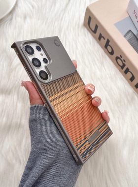 碳纤维纹理S24U撞纹织纹适用于三星S24ultra手机保护壳大视窗磁吸S25u贴皮壳二合一PC金属漆S22U日韩新款小众